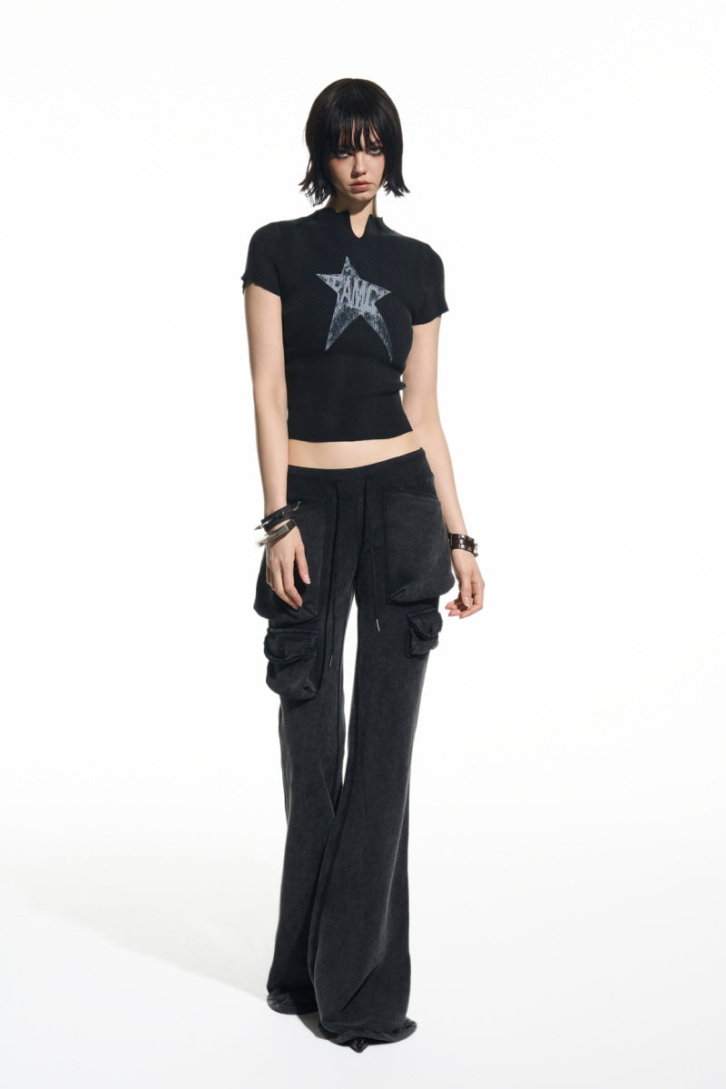 Rusty Star V-Cut Knit Top