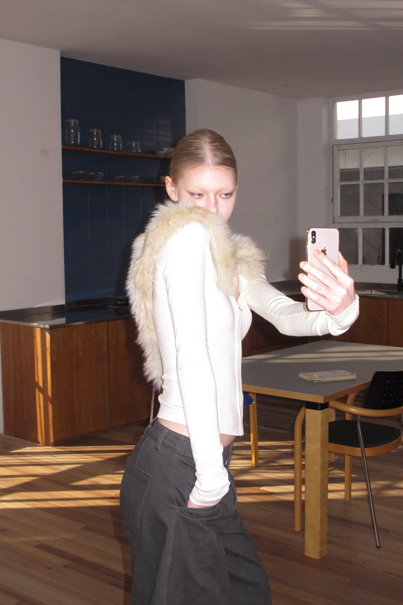 Soft Signal Fur V Top