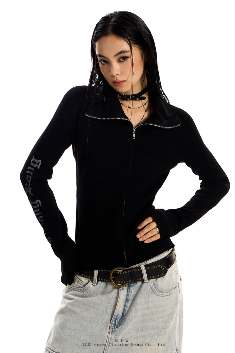 Crossed Shadows Ribbed Zip Sweater - Black