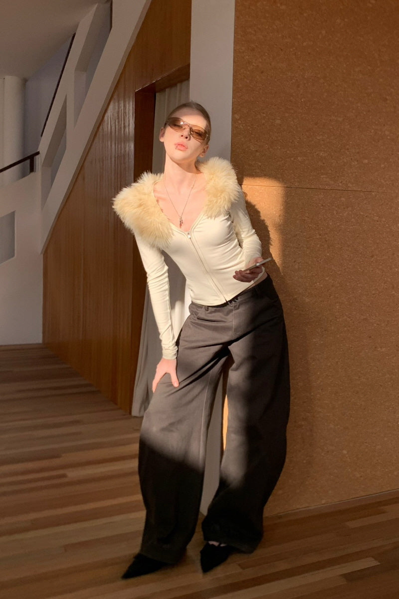 Soft Signal Fur V Top