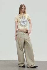 Vintage Frame Graphic Cropped T-Shirt