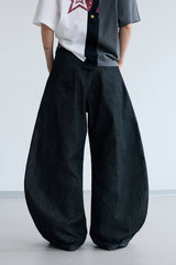 Shadow Curve Wide-Leg Jeans